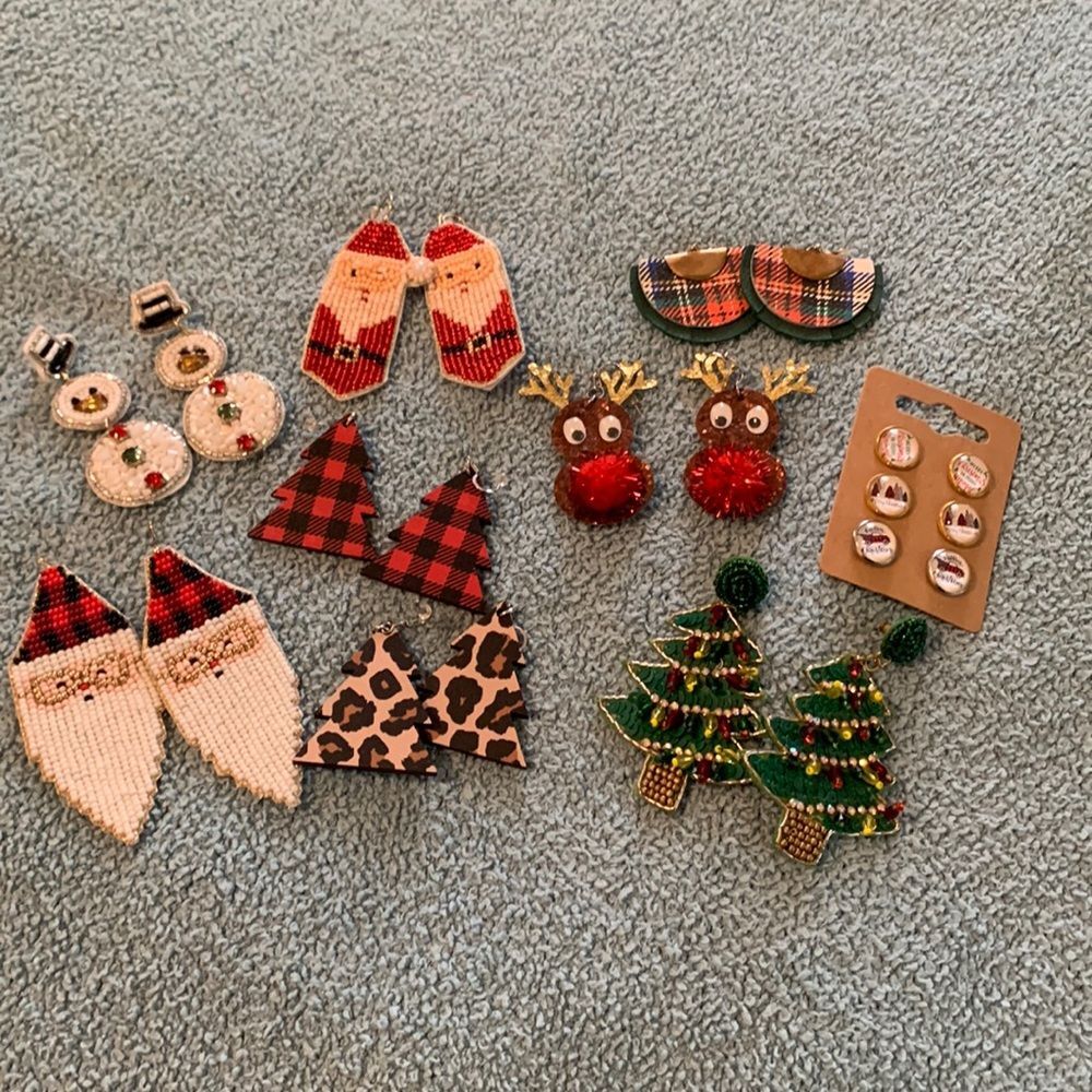 Christmas earring bundle